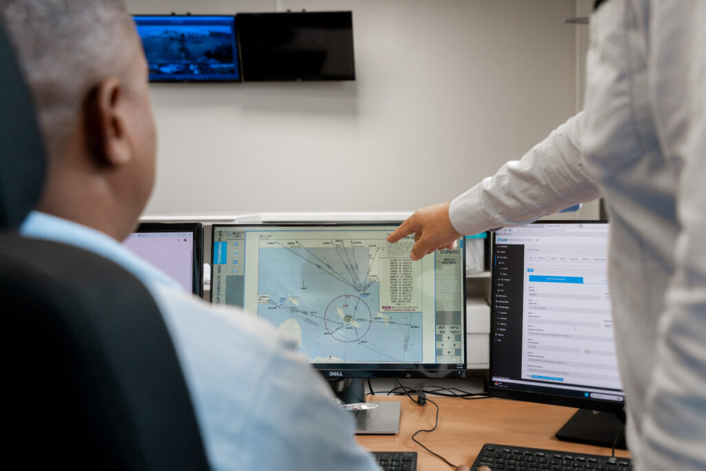 Transition AIS to AIM